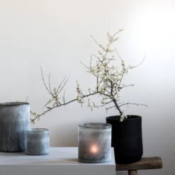 Hero Pot Cylinder Ø19 Cm -Woondecoratie 502304 01 3 EnvironmentImage 2931d24470