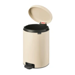 Brabantia New Icon Pedaalemmer 20 Liter -Woondecoratie 512716 01 3 ProductImageExtra e9a5d2e920